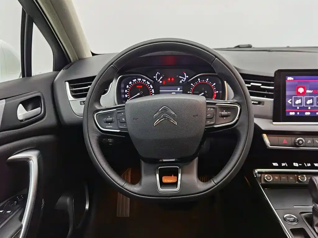 Citroen C5 — миниатюра 11
