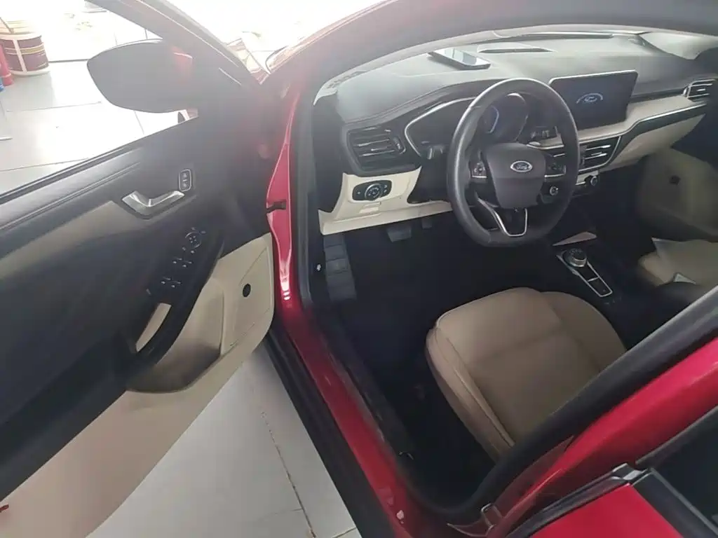 Ford Focus — миниатюра 16