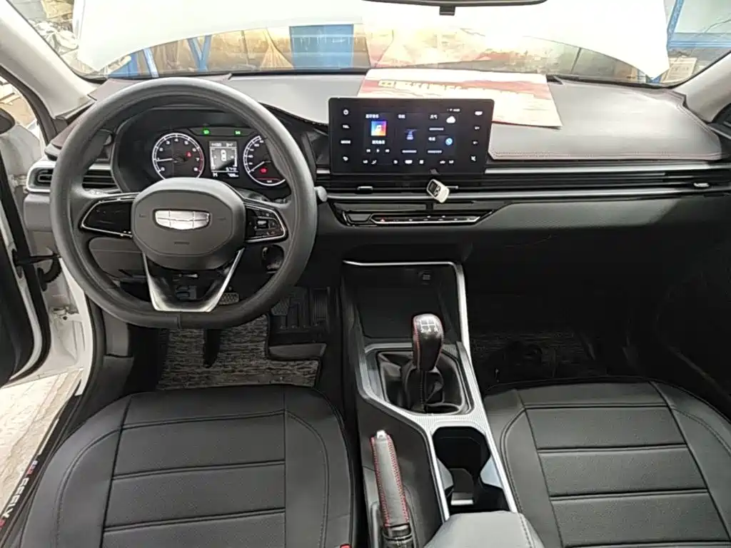 Geely Emgrand — миниатюра 10