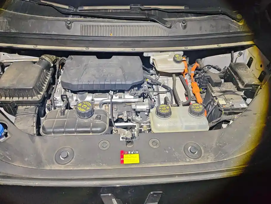 Wuling Xingguang 730 New Energy — миниатюра 10