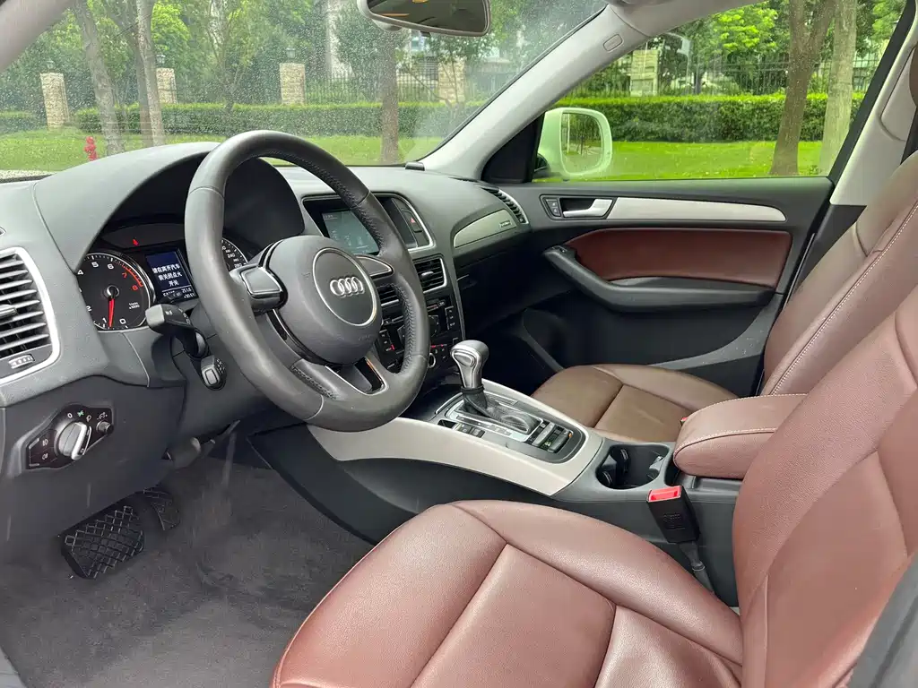 Audi Q5 — миниатюра 11