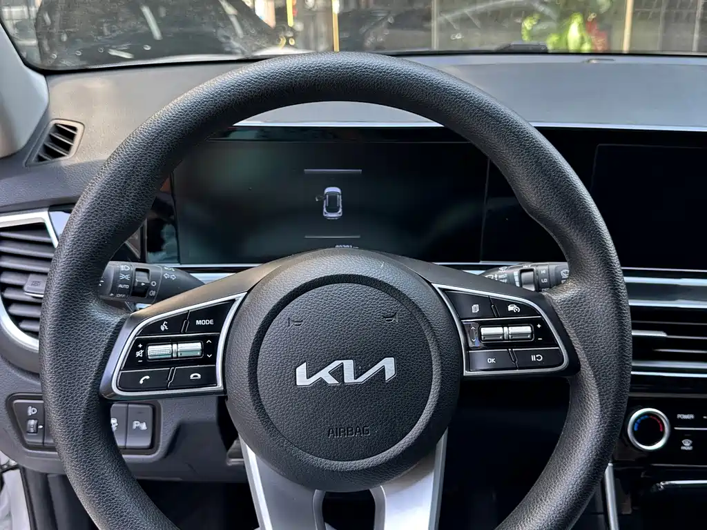 Kia Seltos — миниатюра 11