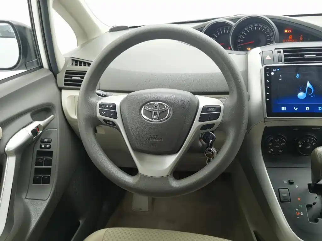 Toyota Verso — миниатюра 11