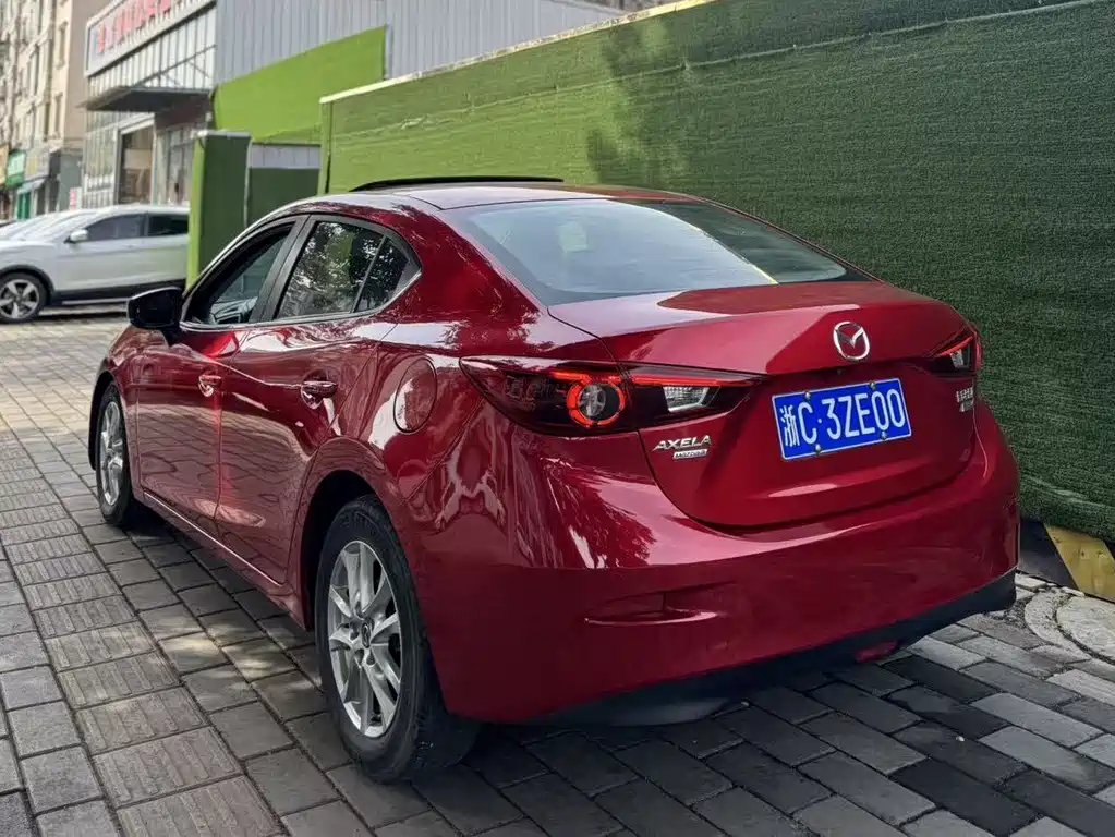 MAZDA 3 ANGKESAILA