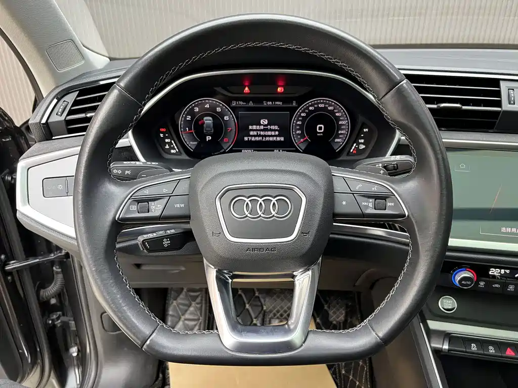 Audi Q3 — миниатюра 5