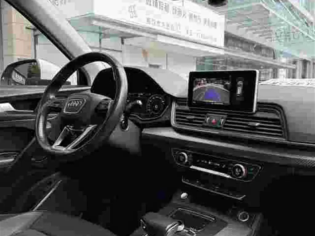 Audi Q5L — миниатюра 8
