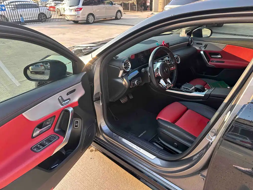 Mercedes-Benz A-Class AMG — миниатюра 5