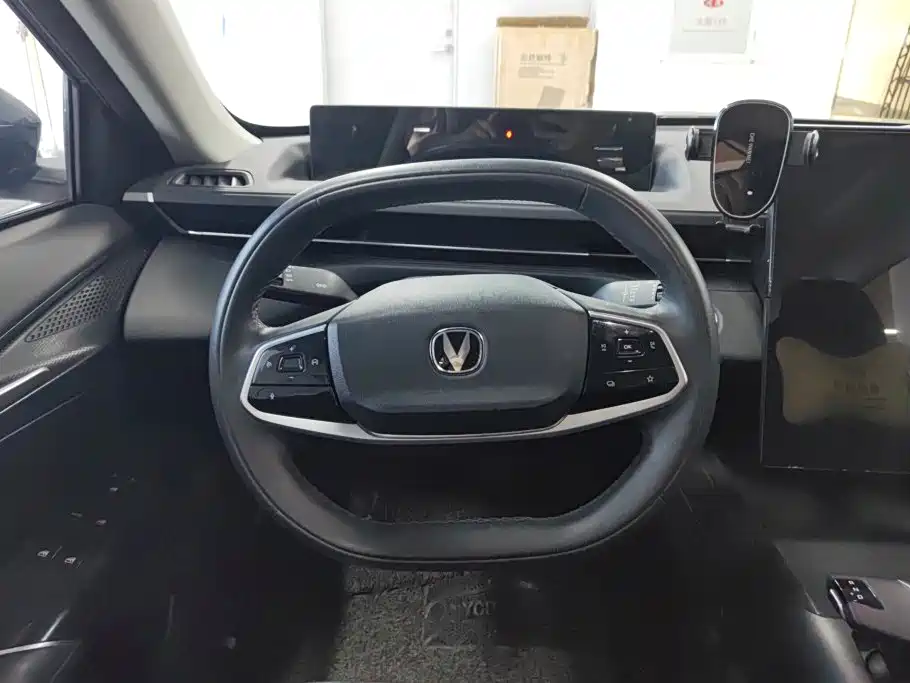 Changan Yida — миниатюра 15
