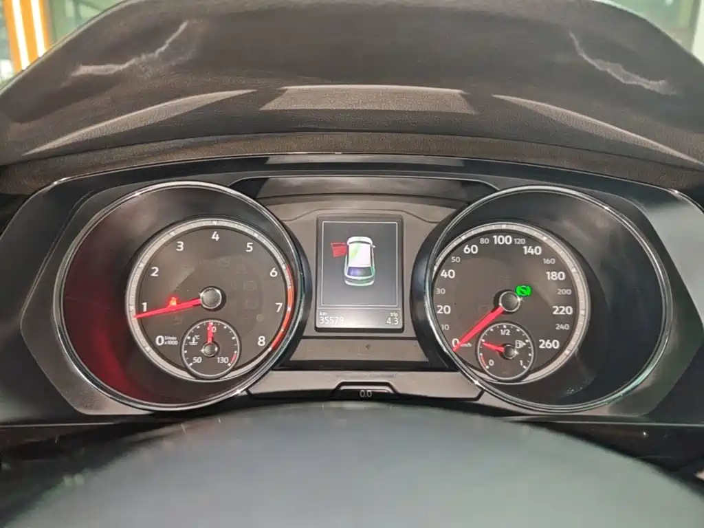 Volkswagen Tiguan L — миниатюра 12