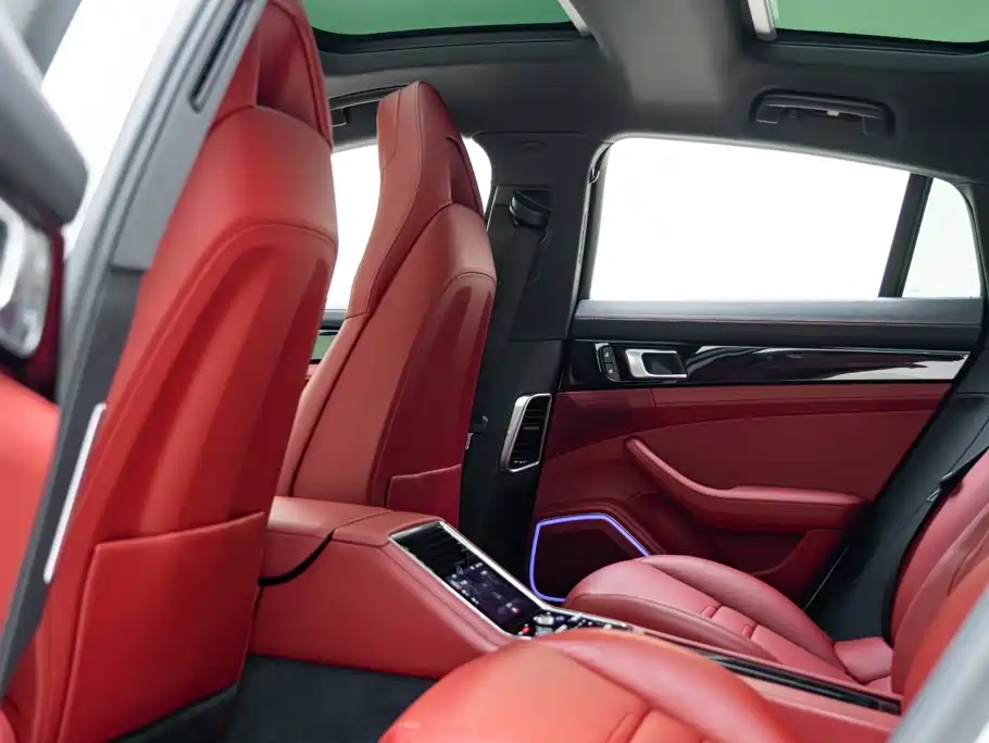 Porsche Panamera — миниатюра 12