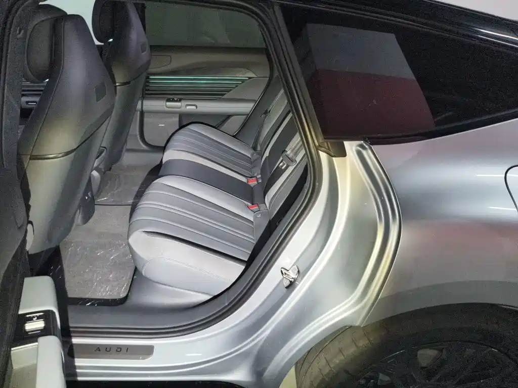 Audi E5 Sportback — миниатюра 18