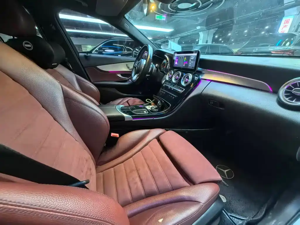 Mercedes-Benz C-Class — миниатюра 6