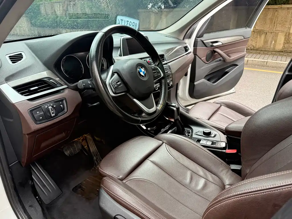 BMW X1 — миниатюра 7