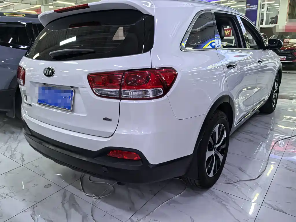 Kia Sorento — миниатюра 6