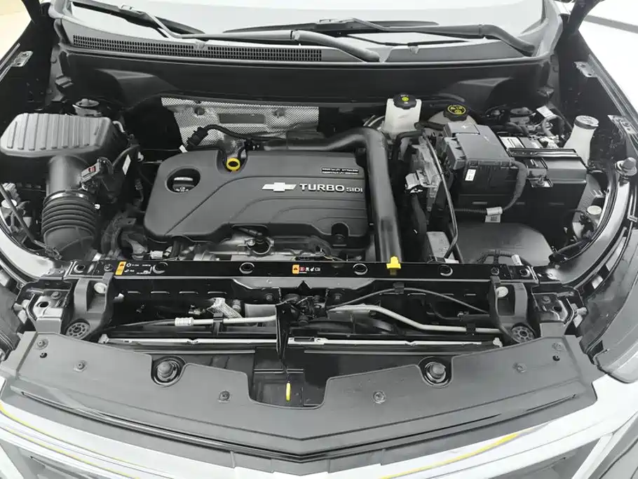 Chevrolet Equinox — миниатюра 10