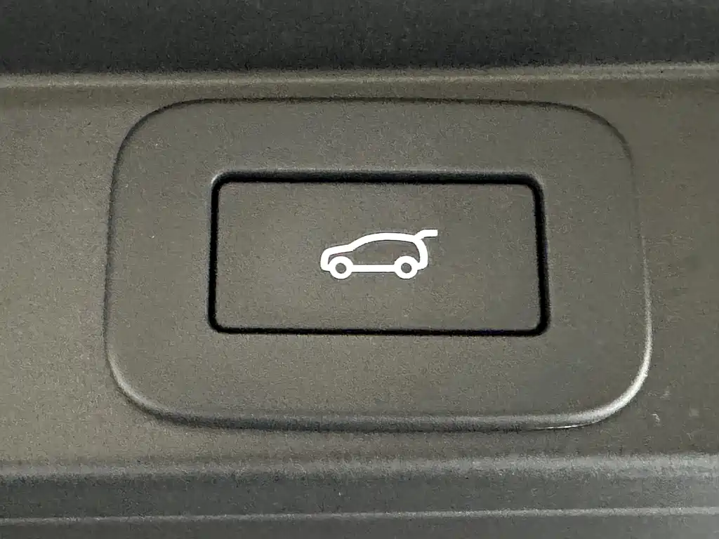 Land Rover Range Rover — миниатюра 24