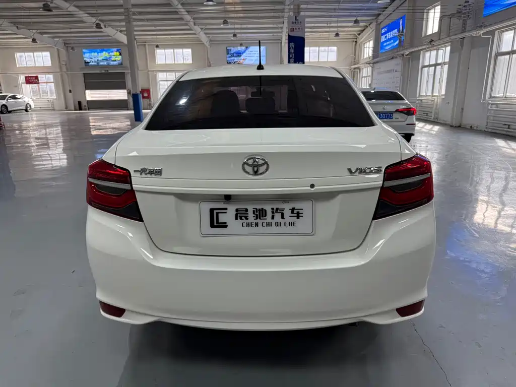 TOYOTA VIOS