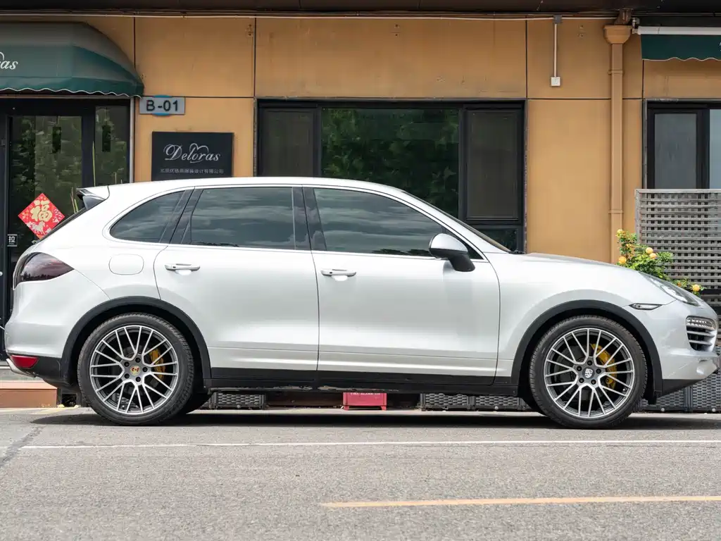 Porsche Cayenne 2011 Cayenne 3.0T