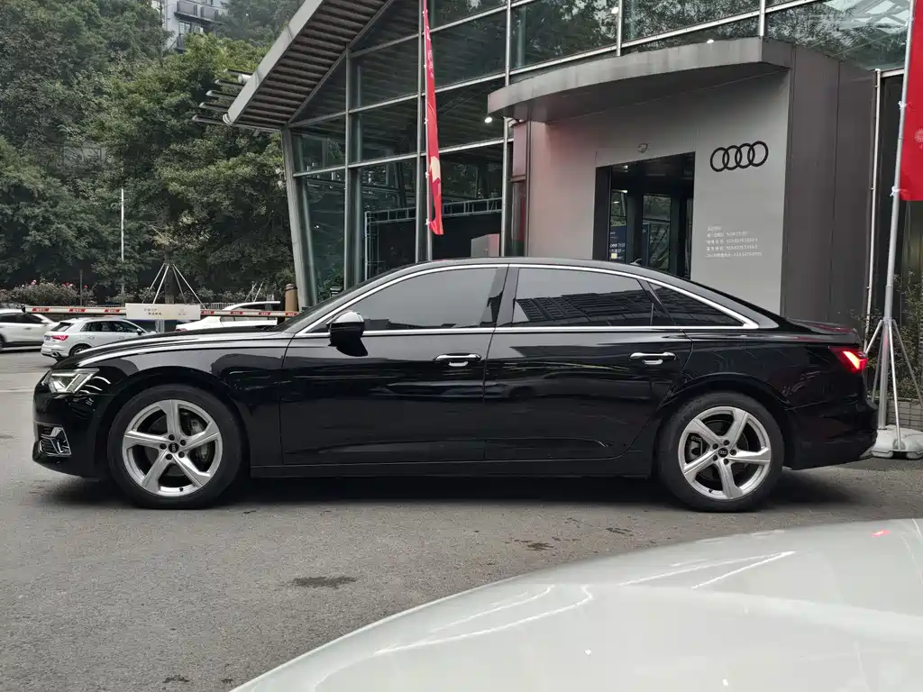 Audi A6L 2023 45 TFSI quattro