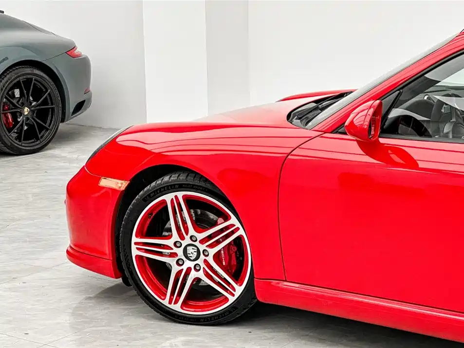 Porsche 911 2010 Carrera S 3.8L
