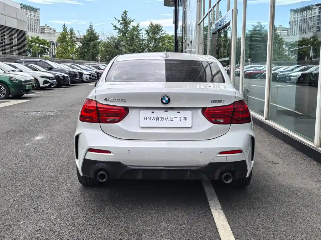 BMW 1 Series — миниатюра 4