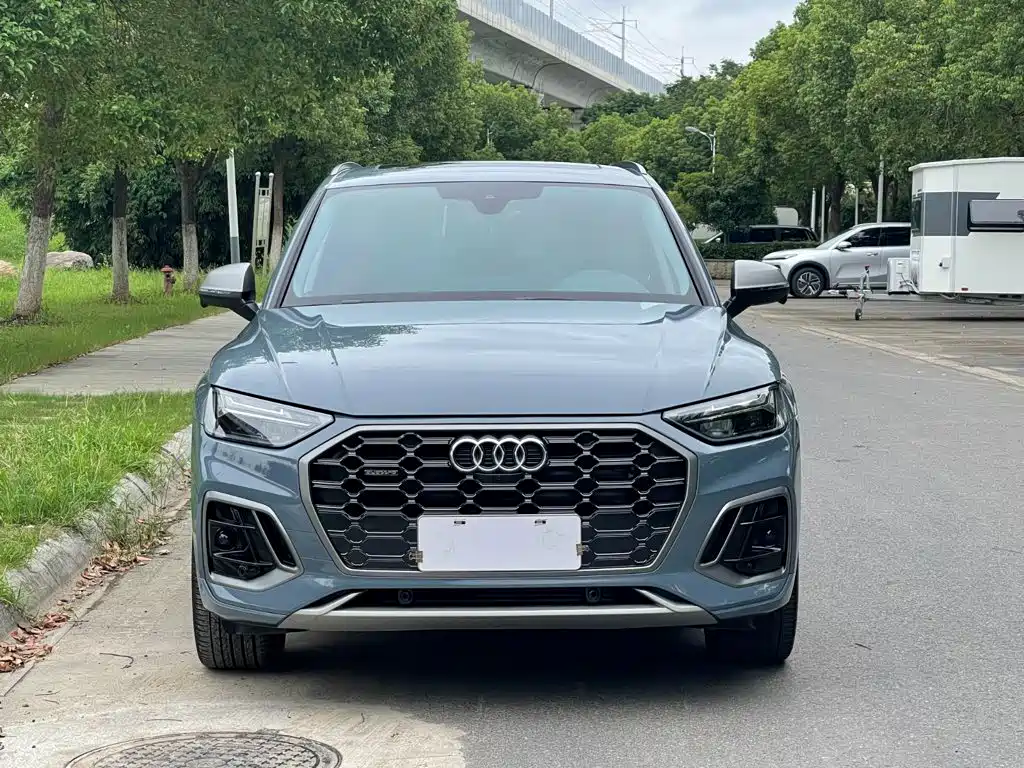 Audi Q5L — миниатюра 3