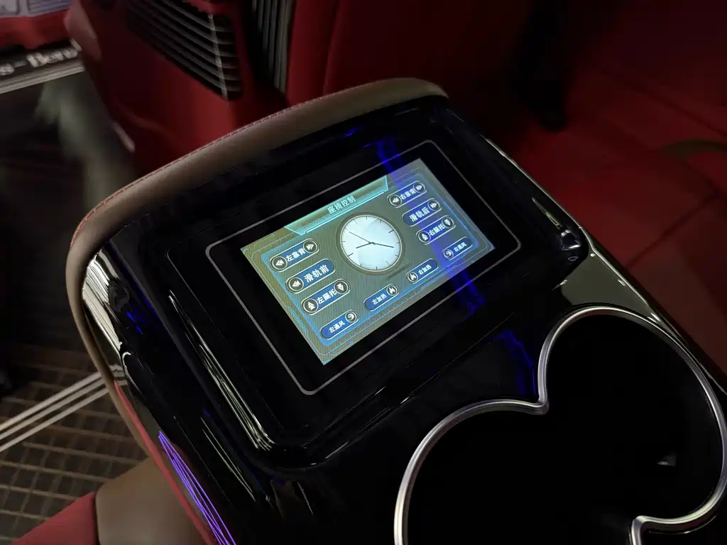 MERCEDES-BENZ V CLASS