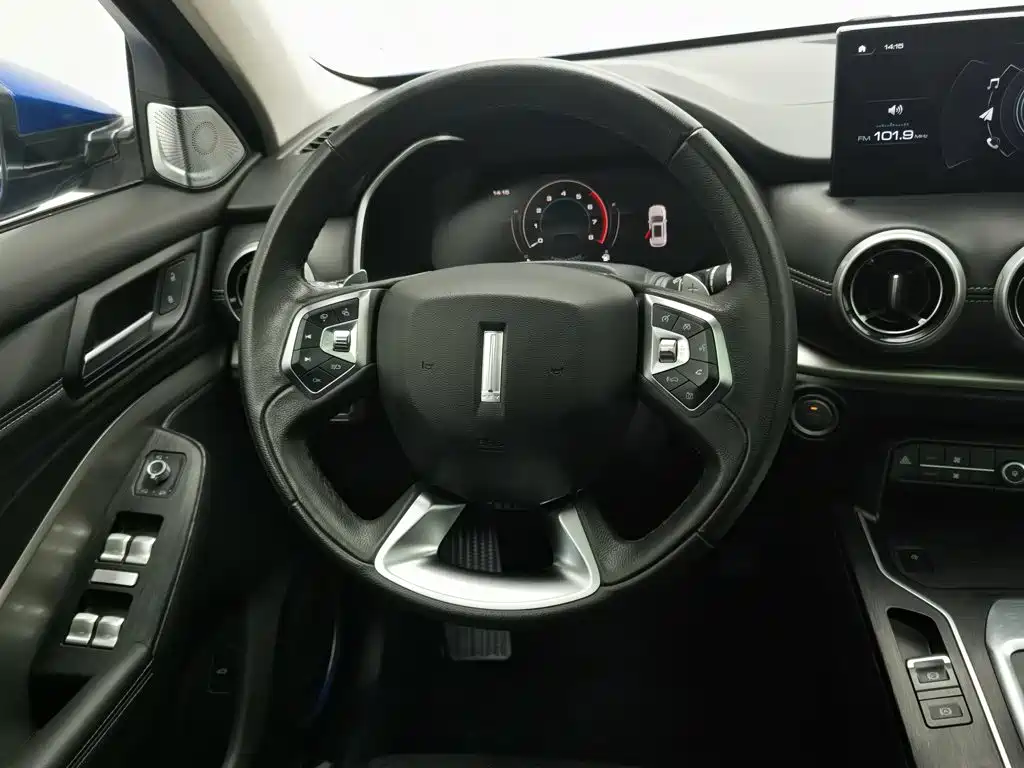 Wey Wey VV6 — миниатюра 11