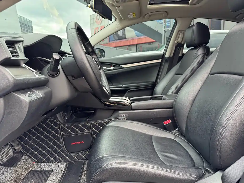 Honda Civic — миниатюра 4