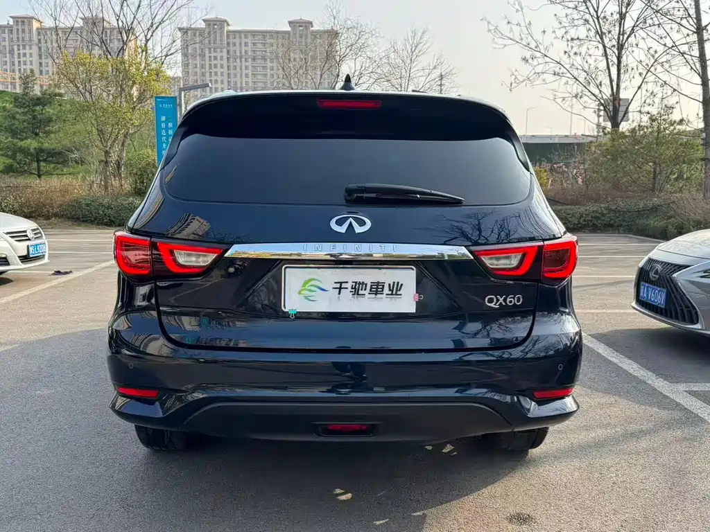 INFINITI QX60
