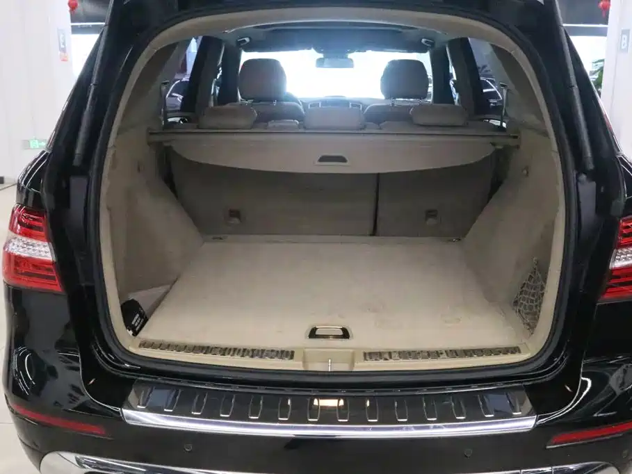 Mercedes-Benz M-Class — миниатюра 19