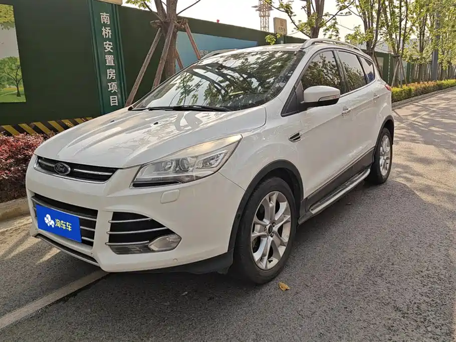 Ford Kuga 2015