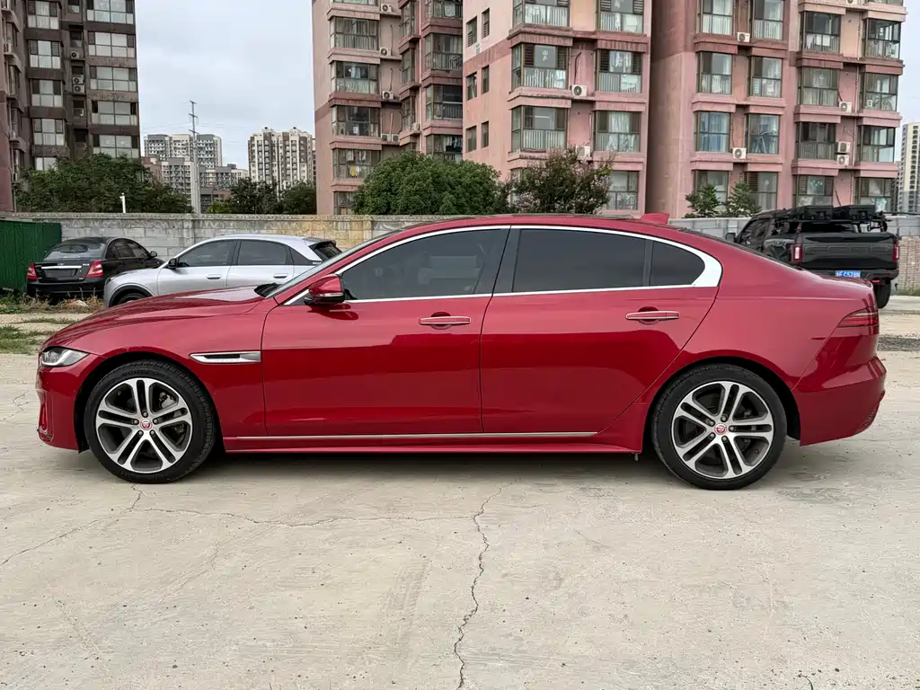 Jaguar XEL — миниатюра 6