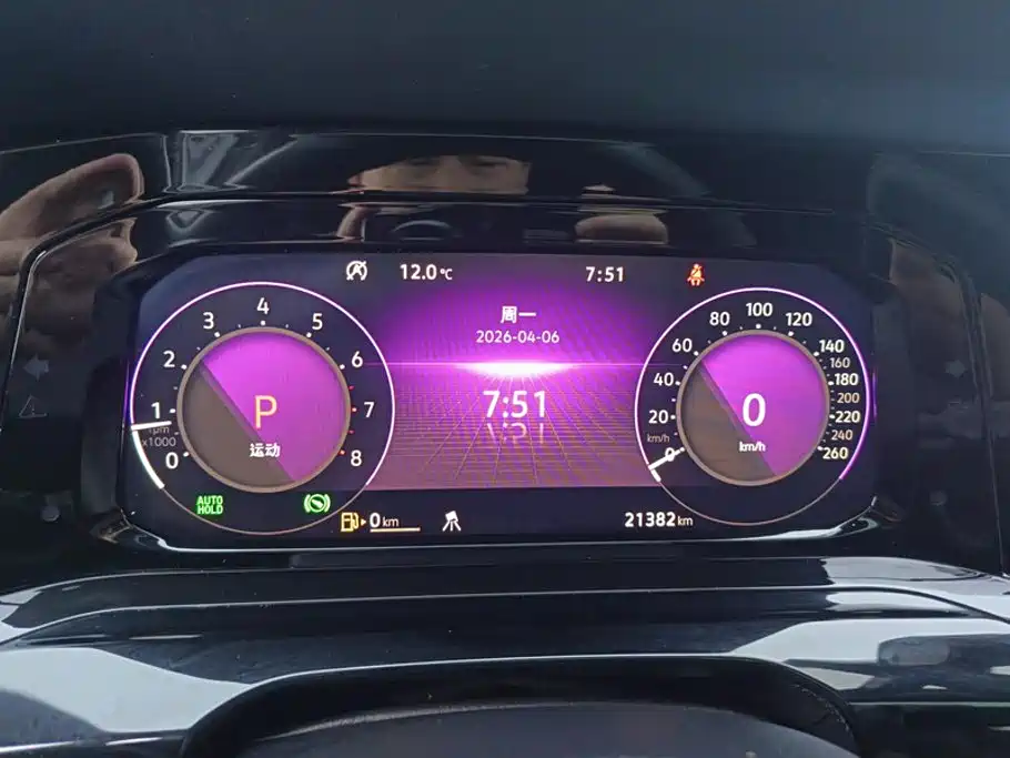 Volkswagen Golf — миниатюра 14