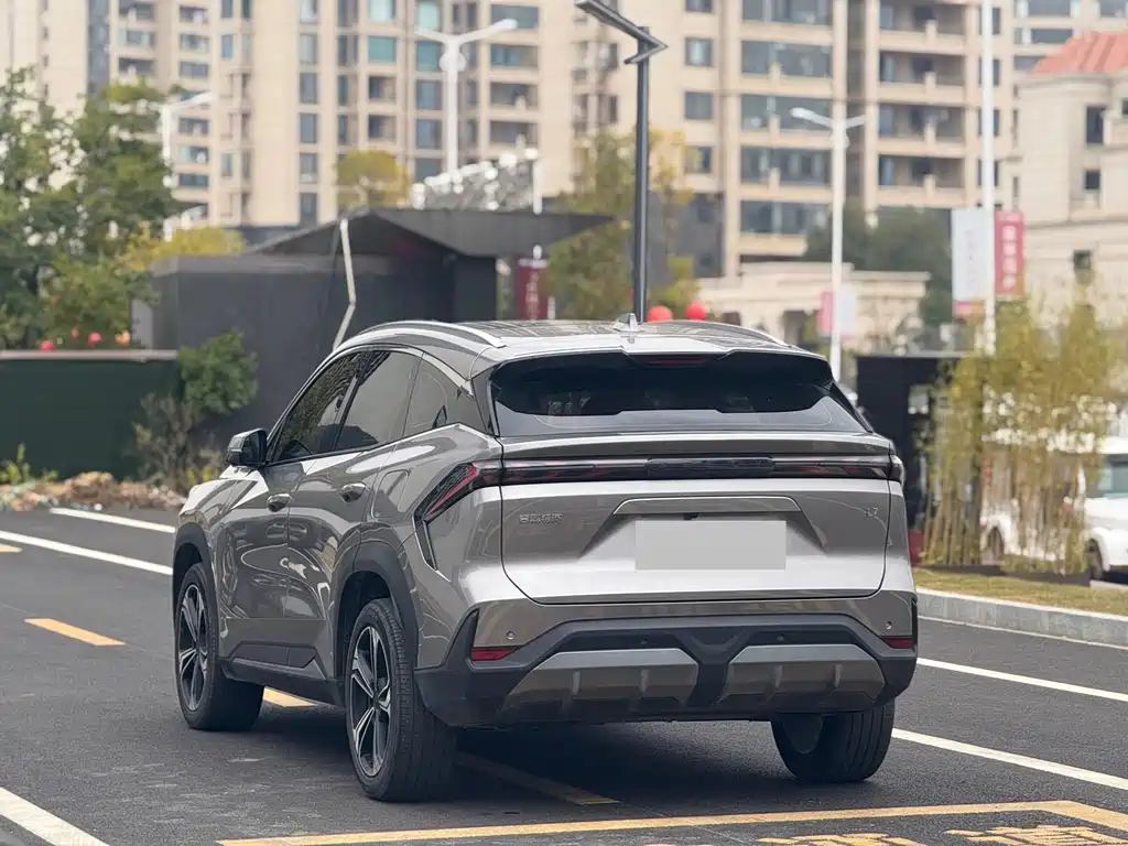 GEELY GALAXY GALAXY L7