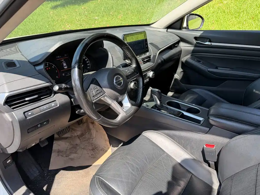 Nissan Teana — миниатюра 7