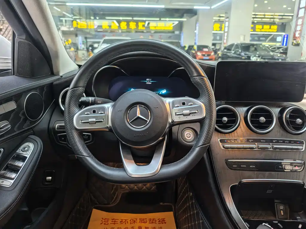 MERCEDES-BENZ C CLASS