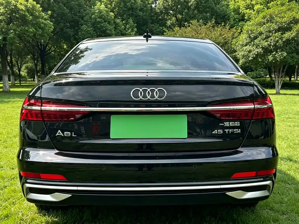 Audi A6L — миниатюра 5