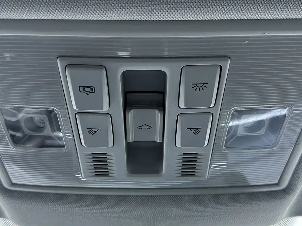 Volkswagen Lavida — миниатюра 18