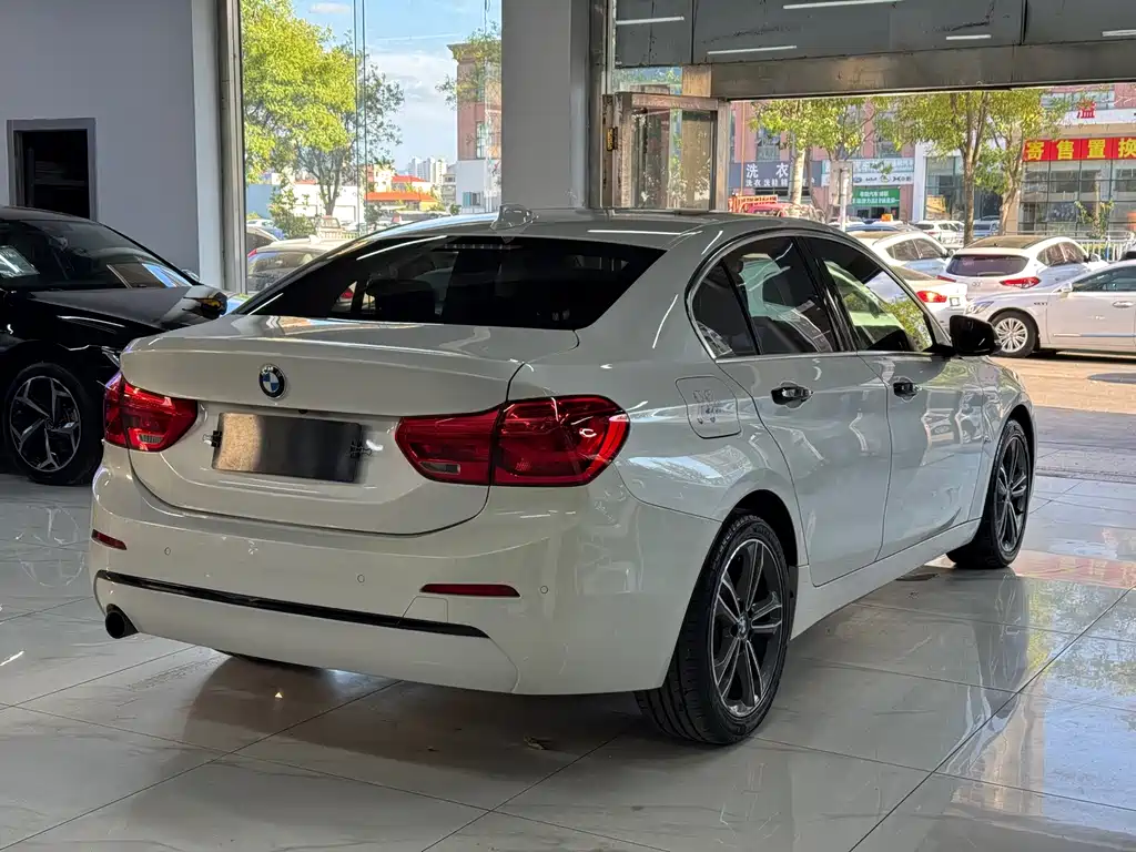 BMW 1 Series — миниатюра 5