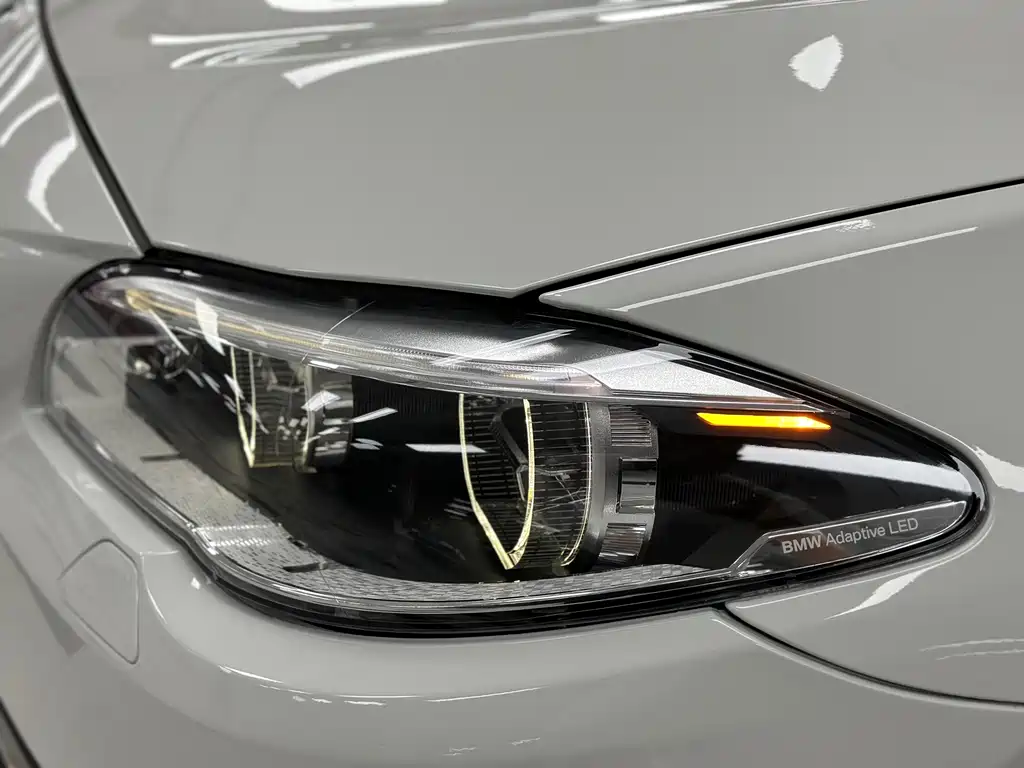 BMW 5 Series — миниатюра 41