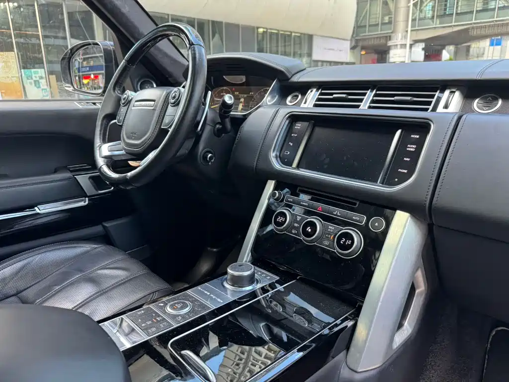 Land Rover Range Rover 2015 3.0 TDV6 Vogue