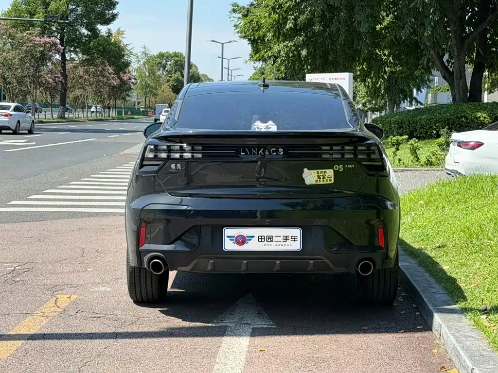 Lynk & Co 05 EM-P — миниатюра 5