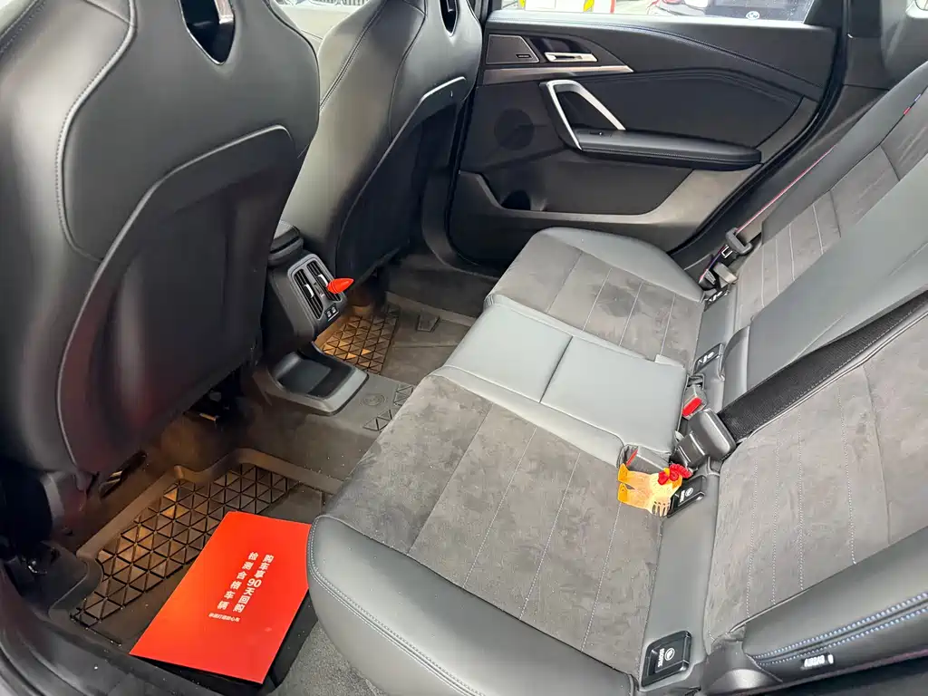 BMW X1 M35Li — миниатюра 8