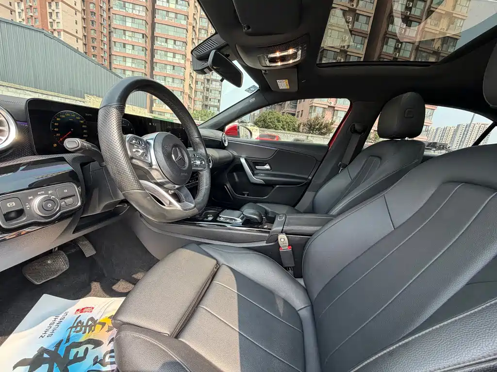 Mercedes-Benz A-Class — миниатюра 7