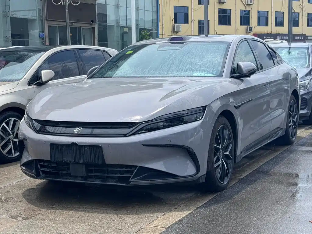 BYD Han 2025