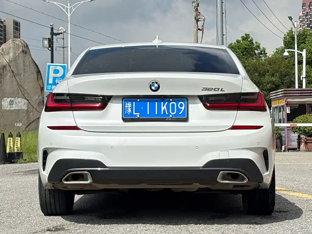 BMW 3 Series — миниатюра 6