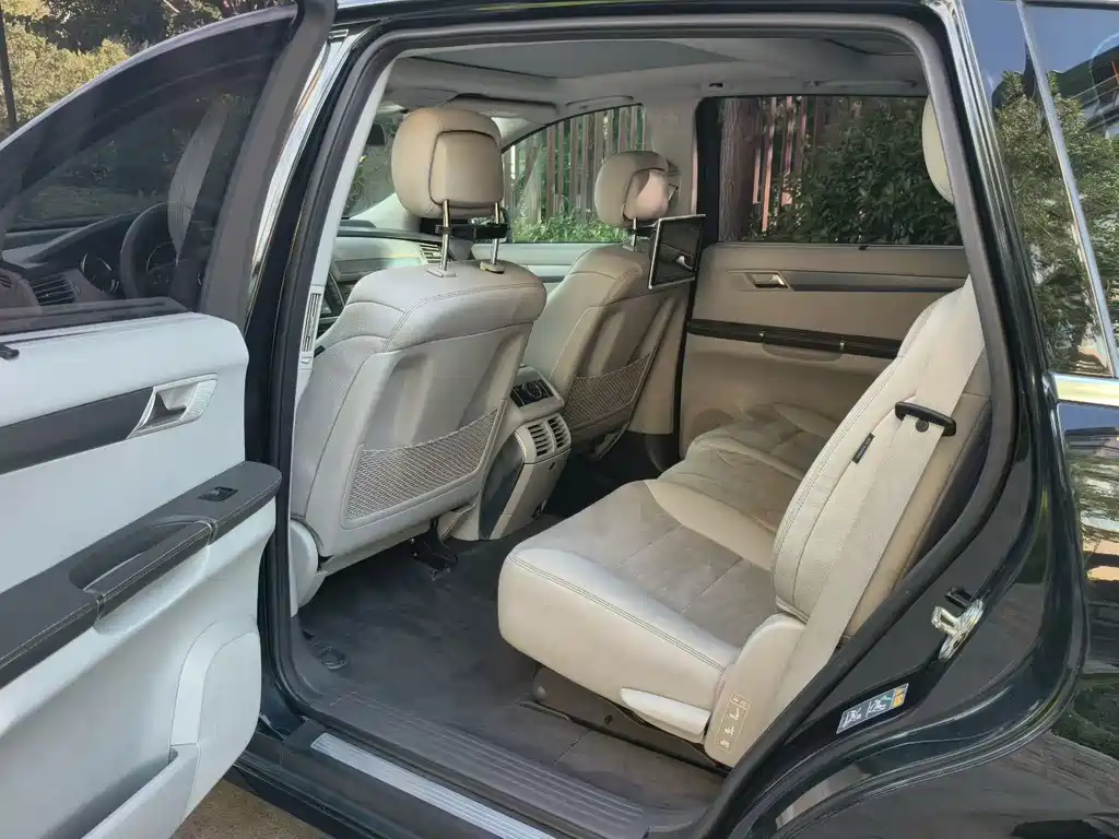 Mercedes-Benz R-Class — миниатюра 9