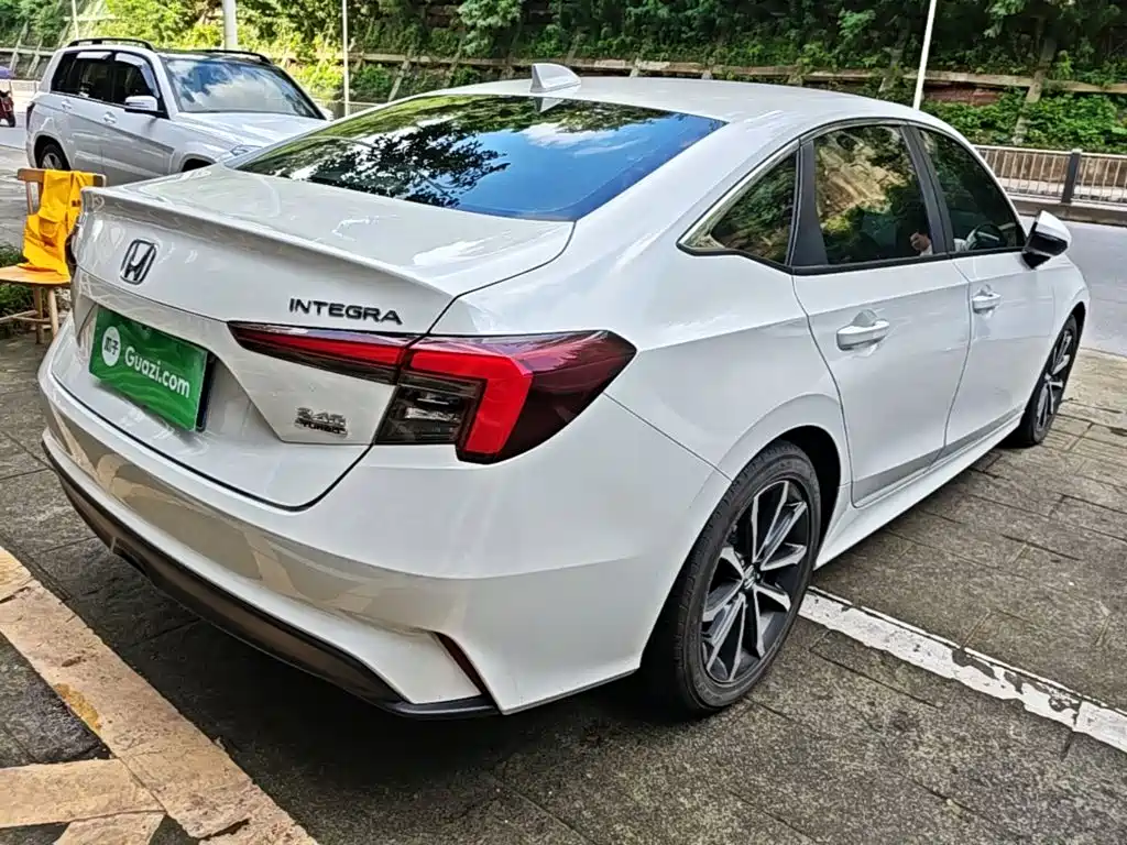 Honda Integra — миниатюра 7