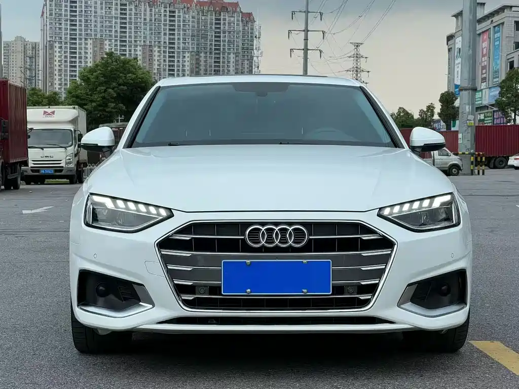 Audi A4L — миниатюра 2